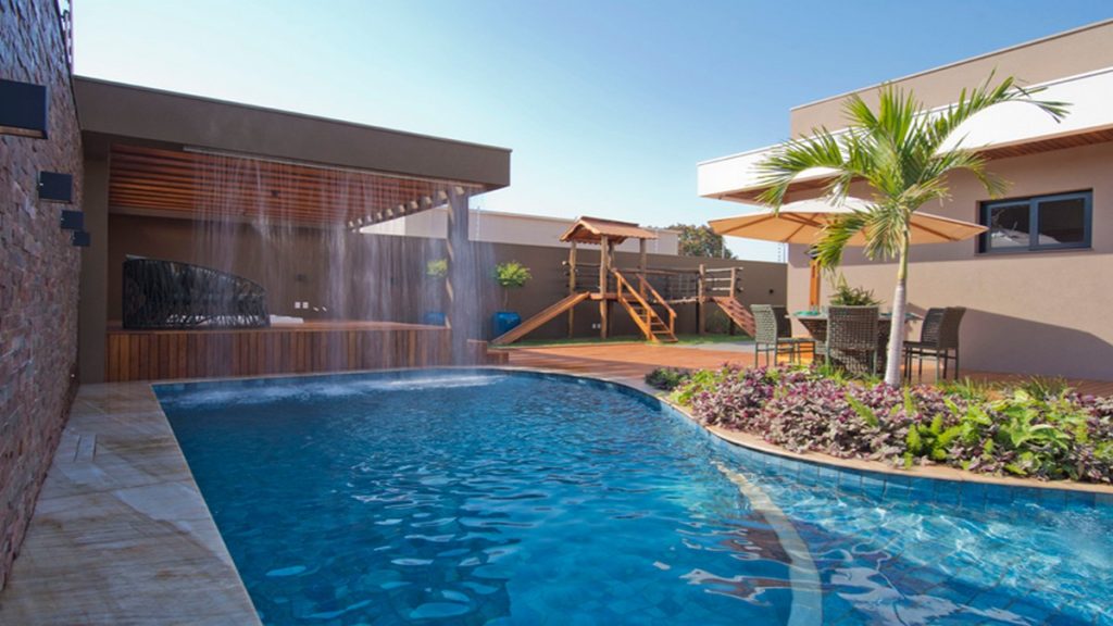 Arquiteto urbanista em Cedro, CE apresentando projetos residenciais, comerciais e urbanos.