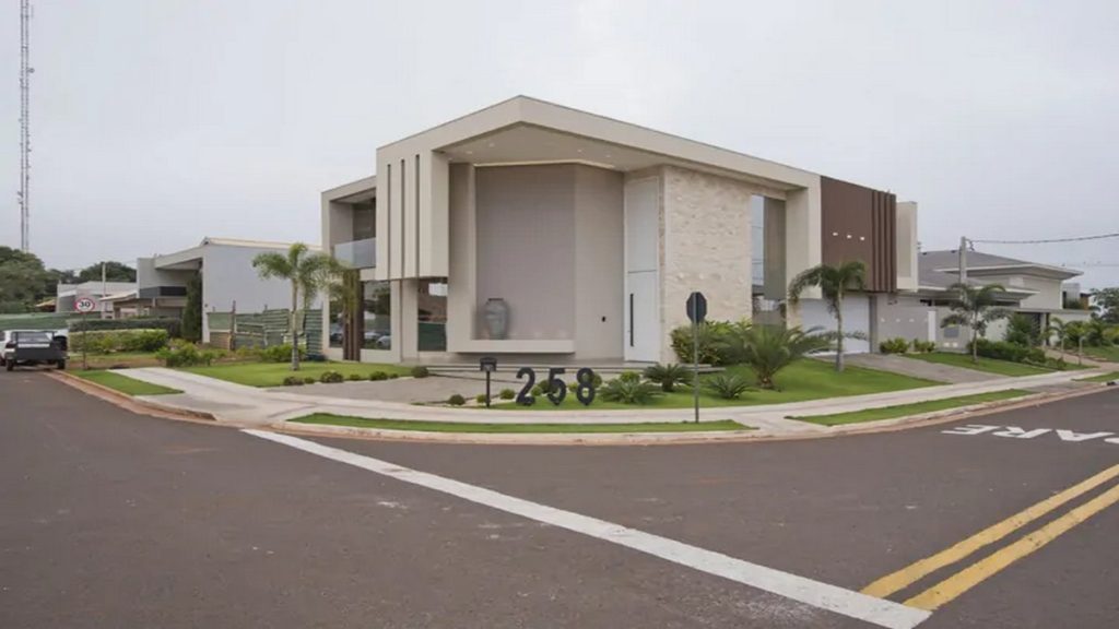 Arquiteto urbanista em Tramandaí apresentando projetos residenciais, comerciais e urbanos.