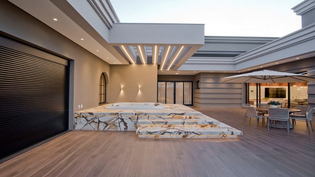 Arquiteto urbanista em Pinhais, PR apresentando projetos residenciais, comerciais e urbanos.